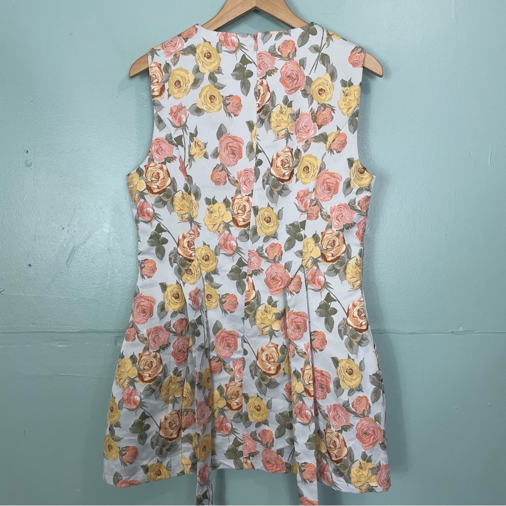YLLW The Label Esti Mini Dress Citrus Floral Short Sleeve Pockets Large - Picture 8 of 11